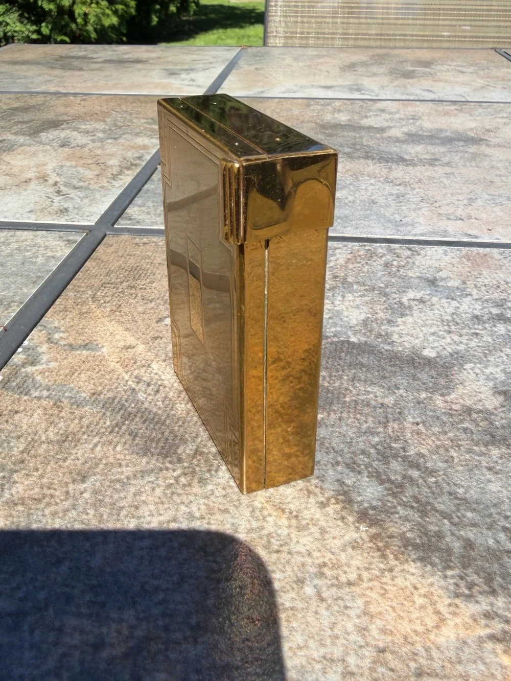 Volupte mirror broken